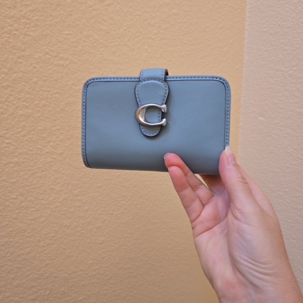 Coach  Tabby  Medium Wallet - Picture 11 of 12